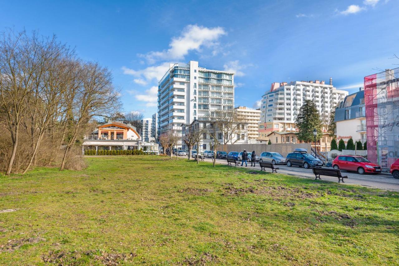 Apartamenty Sun & Snow Wechta - Promenada Gwiazd Z Sauna Miedzyzdroje Dış mekan fotoğraf